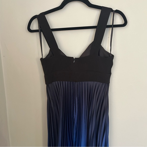 Cache blue/black ombré pleated gown Y2K size 4 - Picture 6 of 8